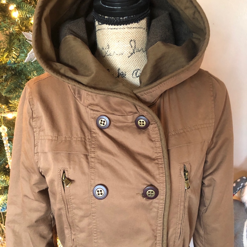 Adorable jacket! - Picture 2 of 7